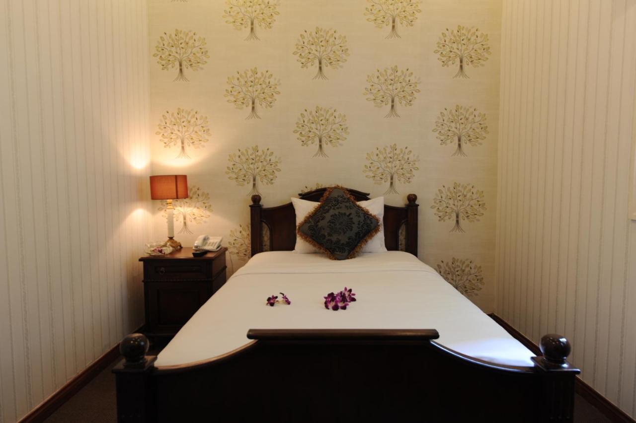 โตกี ไซ่ง่อน รีสอร์ต แอนด์ สปา Hotel Thuan An ภายนอก รูปภาพ